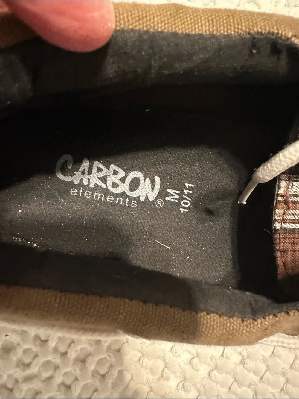 Carbon low profile